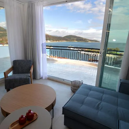 Thalassa * Kavala